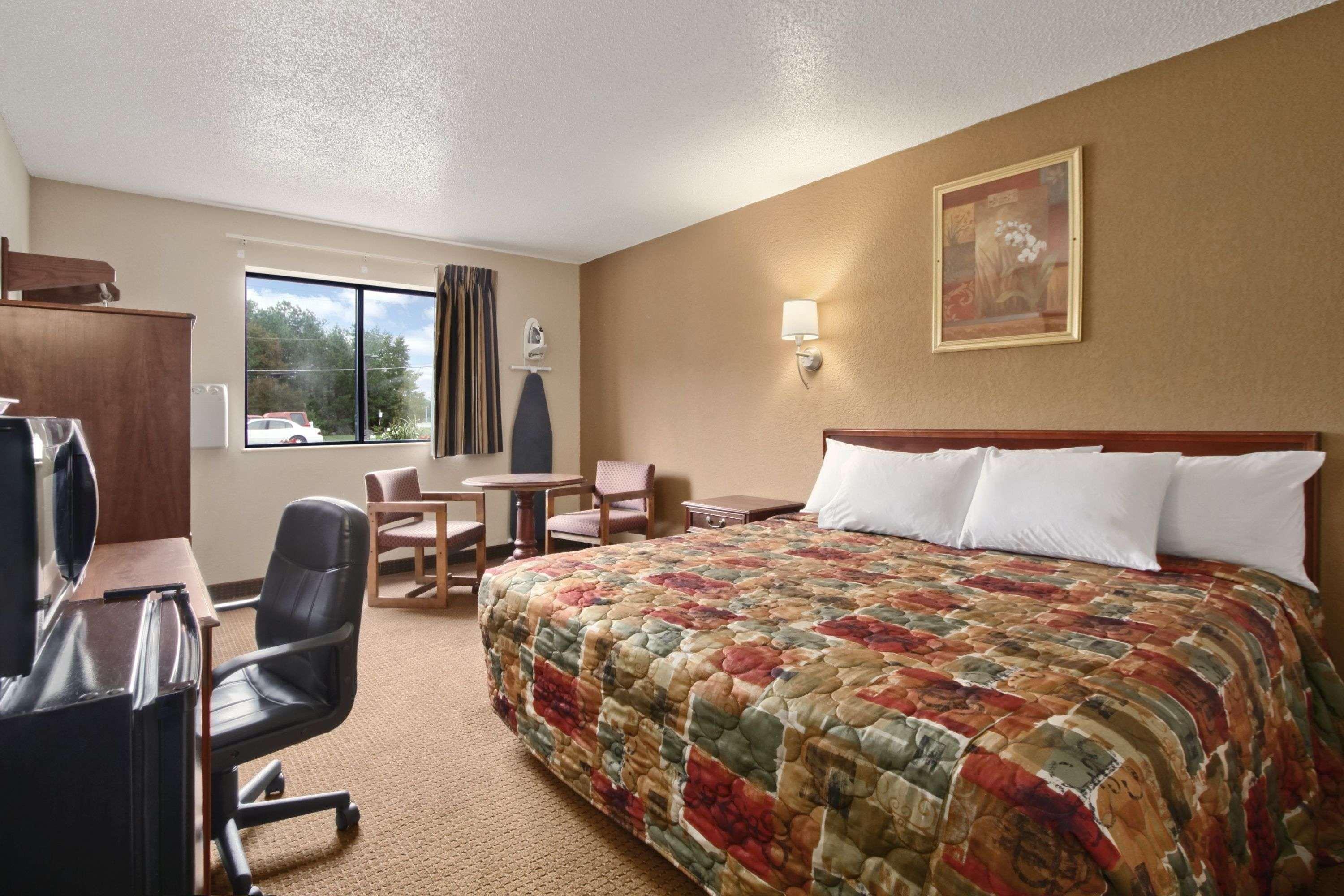 Hotel Super 8 By Wyndham Richmond Airport Va Sandston Esterno foto