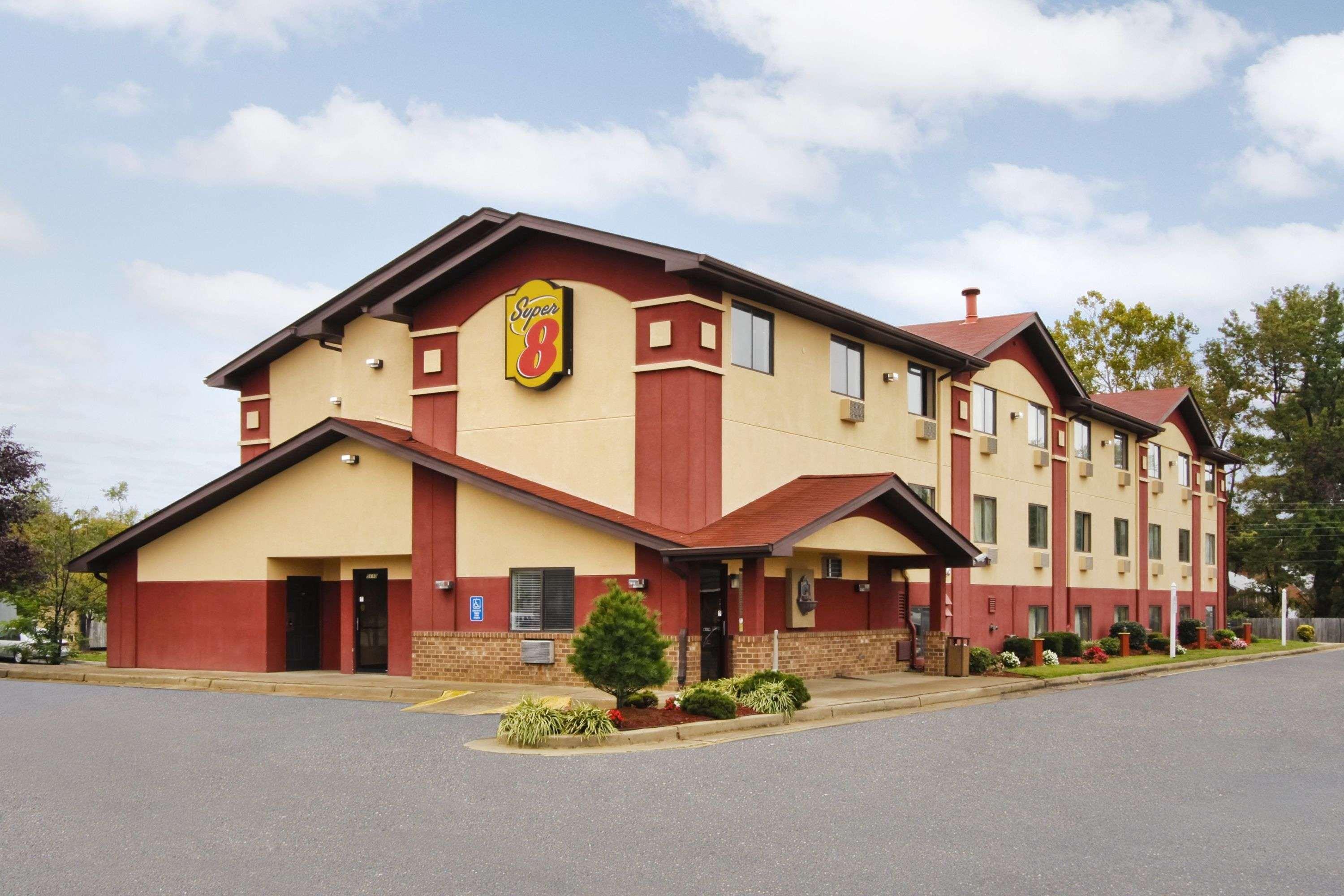 Hotel Super 8 By Wyndham Richmond Airport Va Sandston Esterno foto
