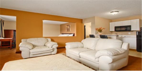 Hotel Super 8 By Wyndham Richmond Airport Va Sandston Esterno foto