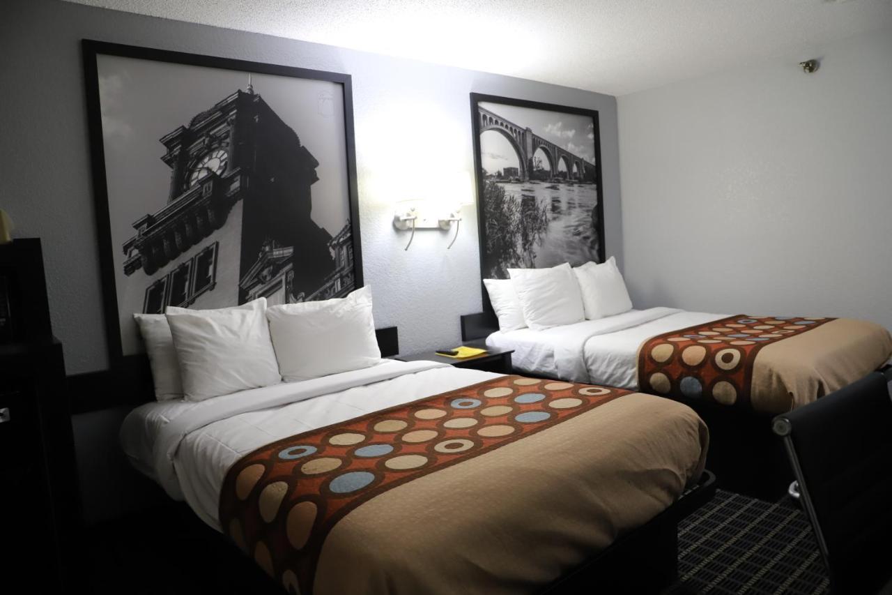 Hotel Super 8 By Wyndham Richmond Airport Va Sandston Esterno foto