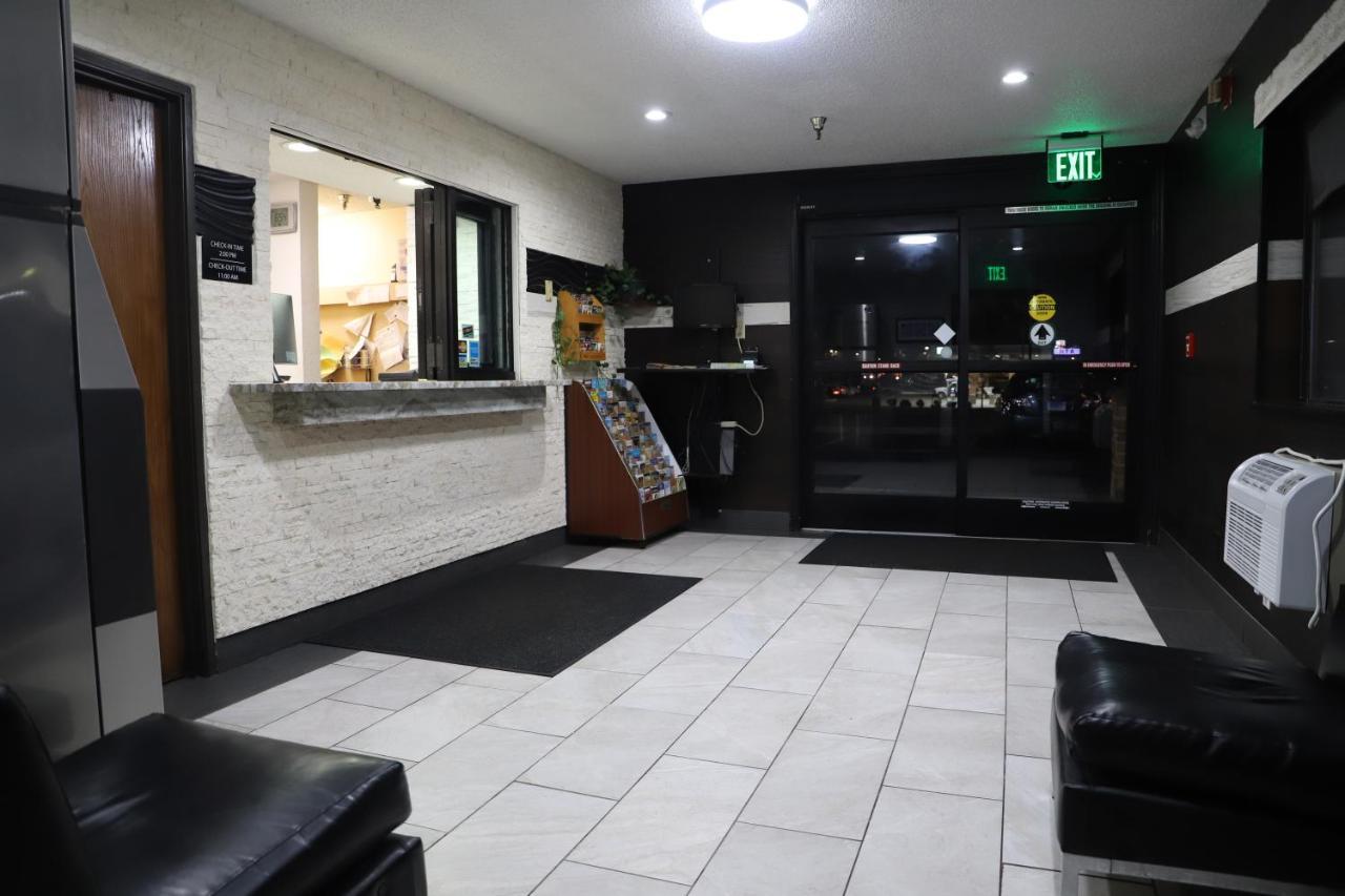 Hotel Super 8 By Wyndham Richmond Airport Va Sandston Esterno foto